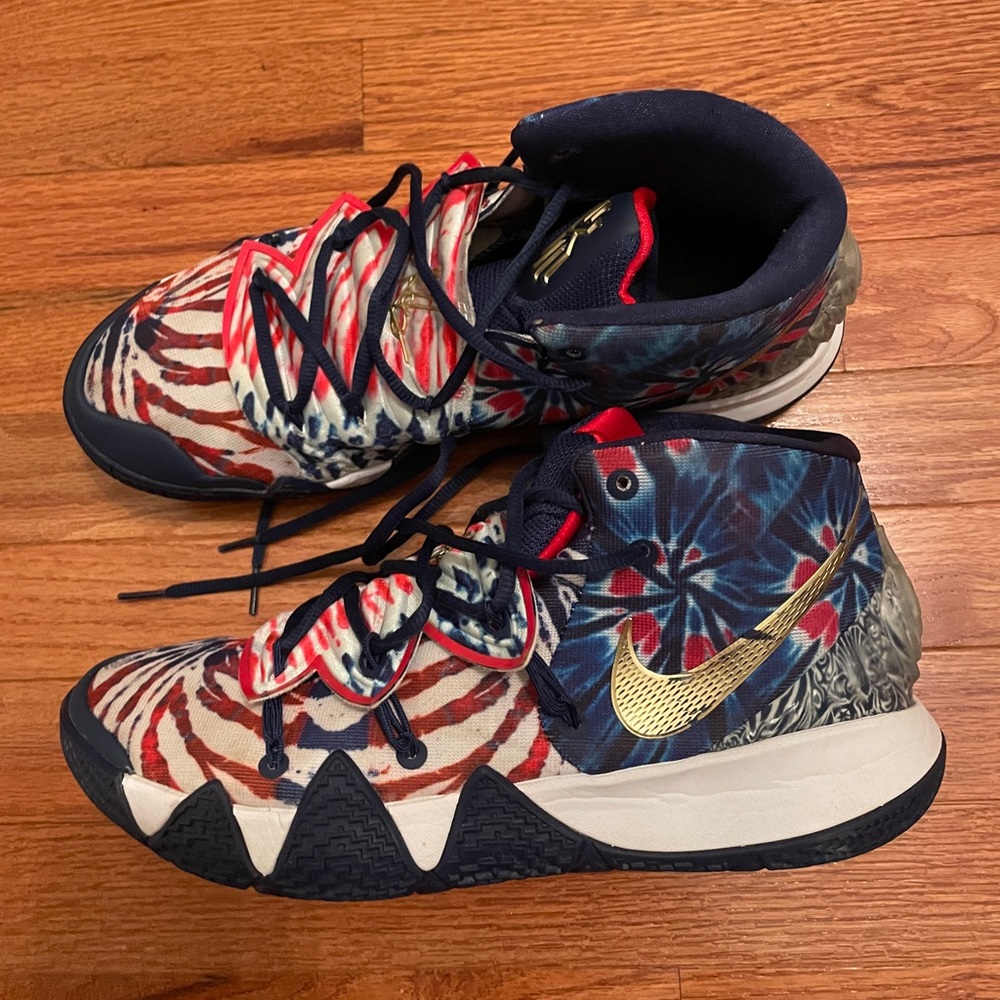 Men’s Nike Kybrid “What The USA” Basketball Shoes